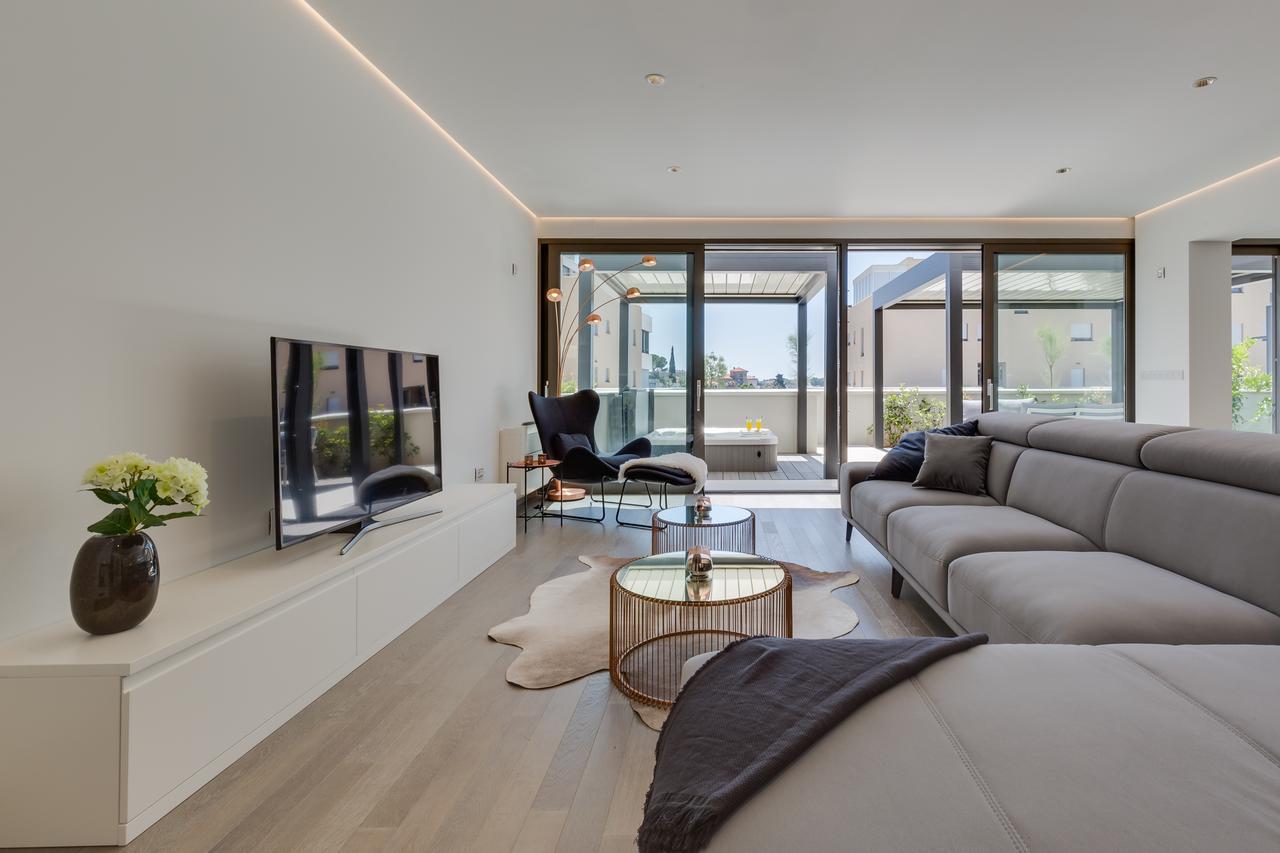 Shell Luxury Residences With Pool And Whirlpool Zadar Eksteriør bilde