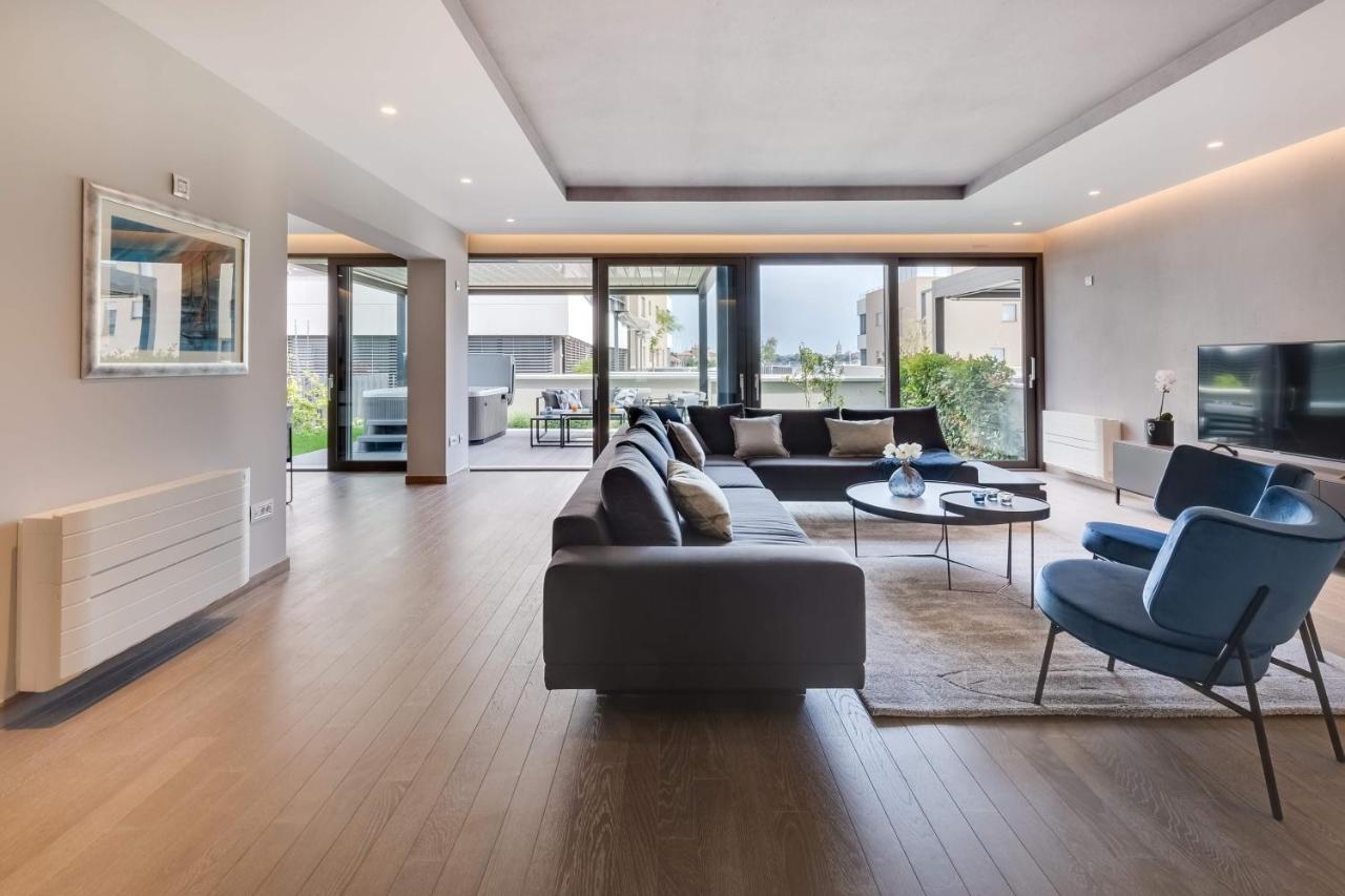 Shell Luxury Residences With Pool And Whirlpool Zadar Eksteriør bilde