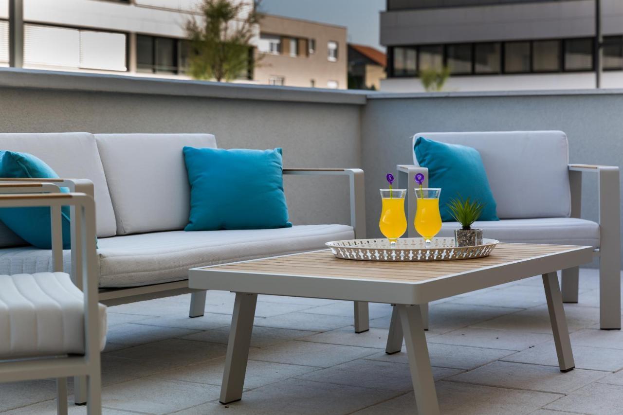 Shell Luxury Residences With Pool And Whirlpool Zadar Eksteriør bilde