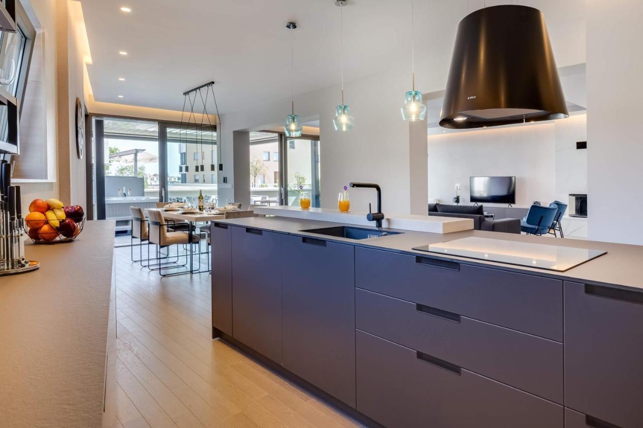 Shell Luxury Residences With Pool And Whirlpool Zadar Eksteriør bilde
