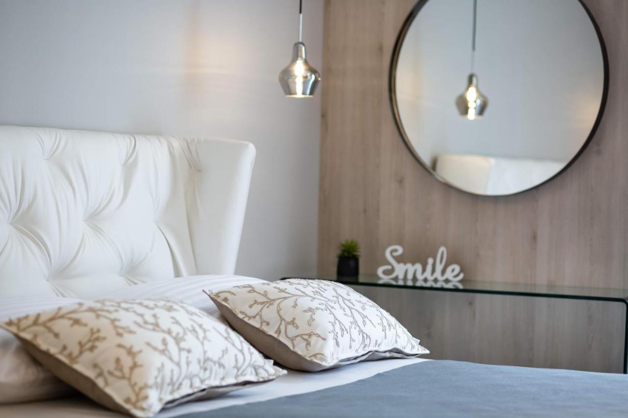 Shell Luxury Residences With Pool And Whirlpool Zadar Eksteriør bilde